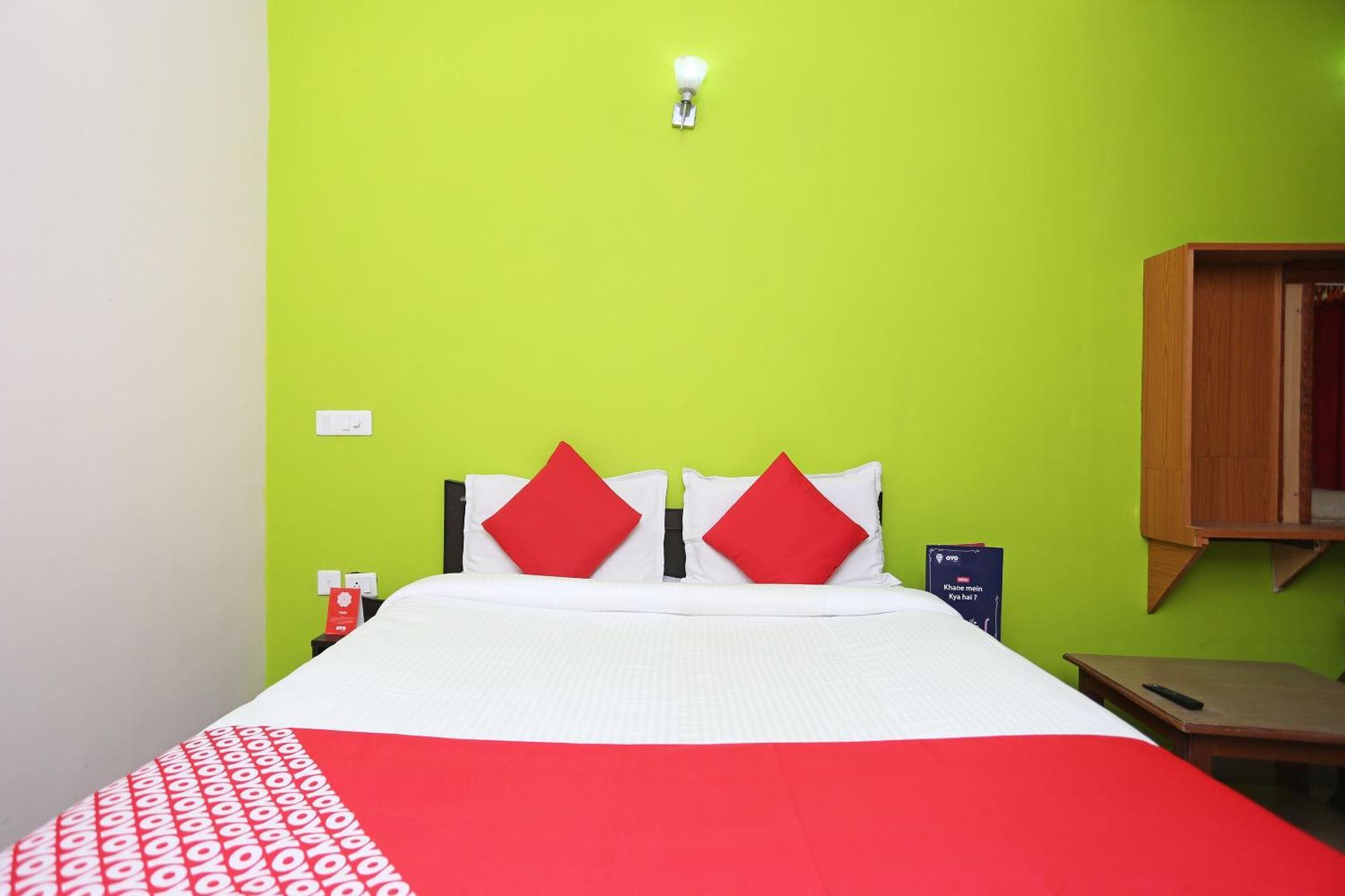 Hotel O Lime Wood Dehradun Exterior foto